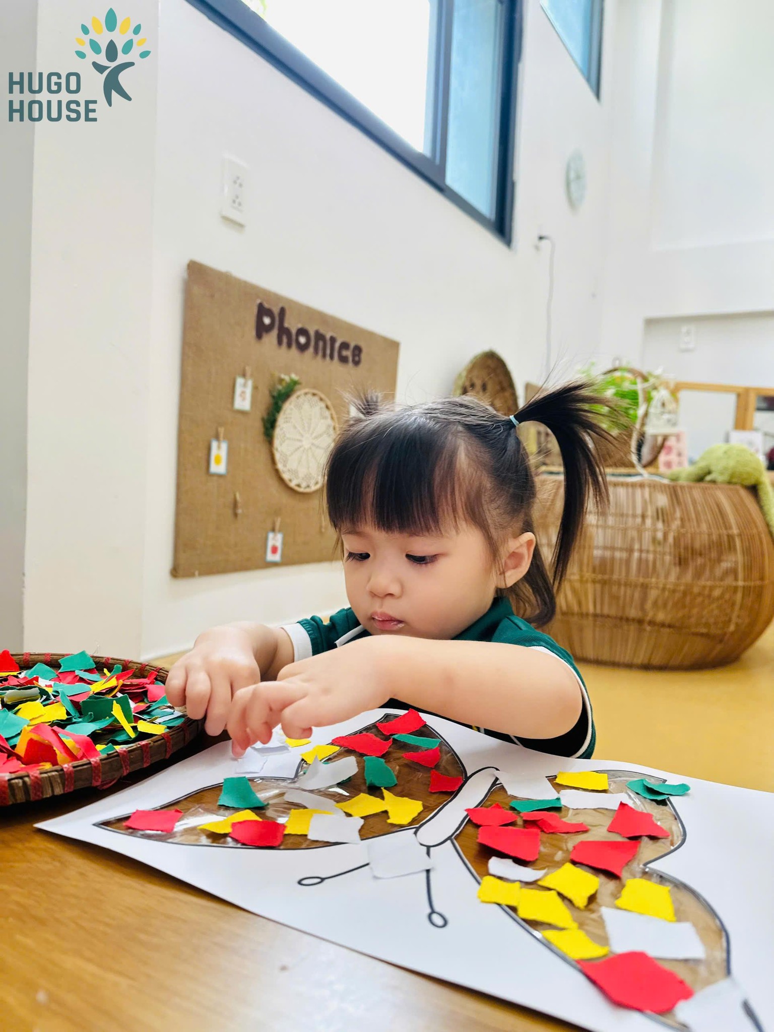 NHỮNG CÁNH BƯỚM NHỎ TẠI HUGO HOUSE 