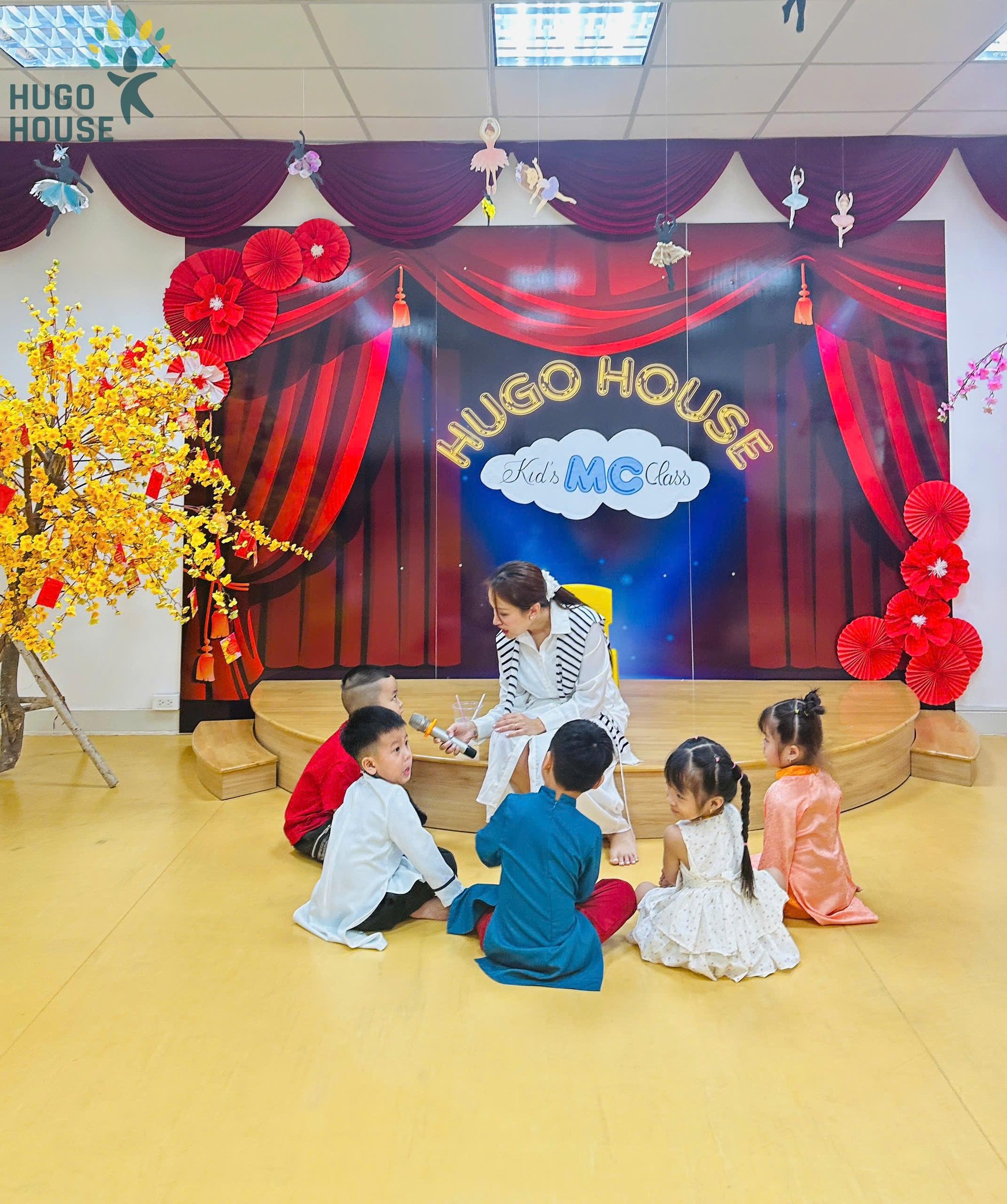 LỚP HỌC MC – NƠI NHỮNG GIỌNG NÓI TỰ TIN ĐƯỢC ƯƠM MẦM