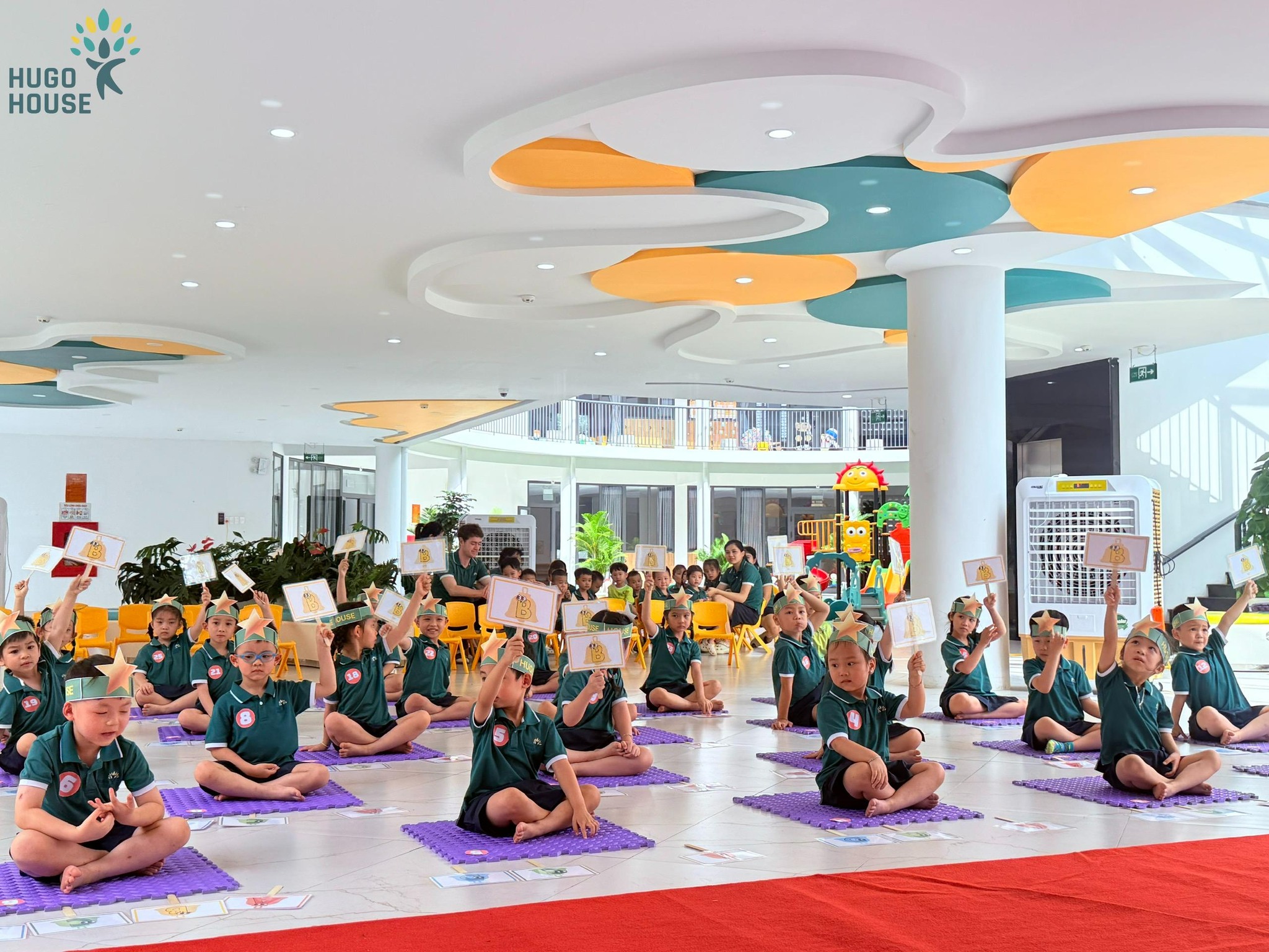 CHINH PHỤC THỬ THÁCH TẠI CUỘC THI RUNG CHUÔNG VÀNG