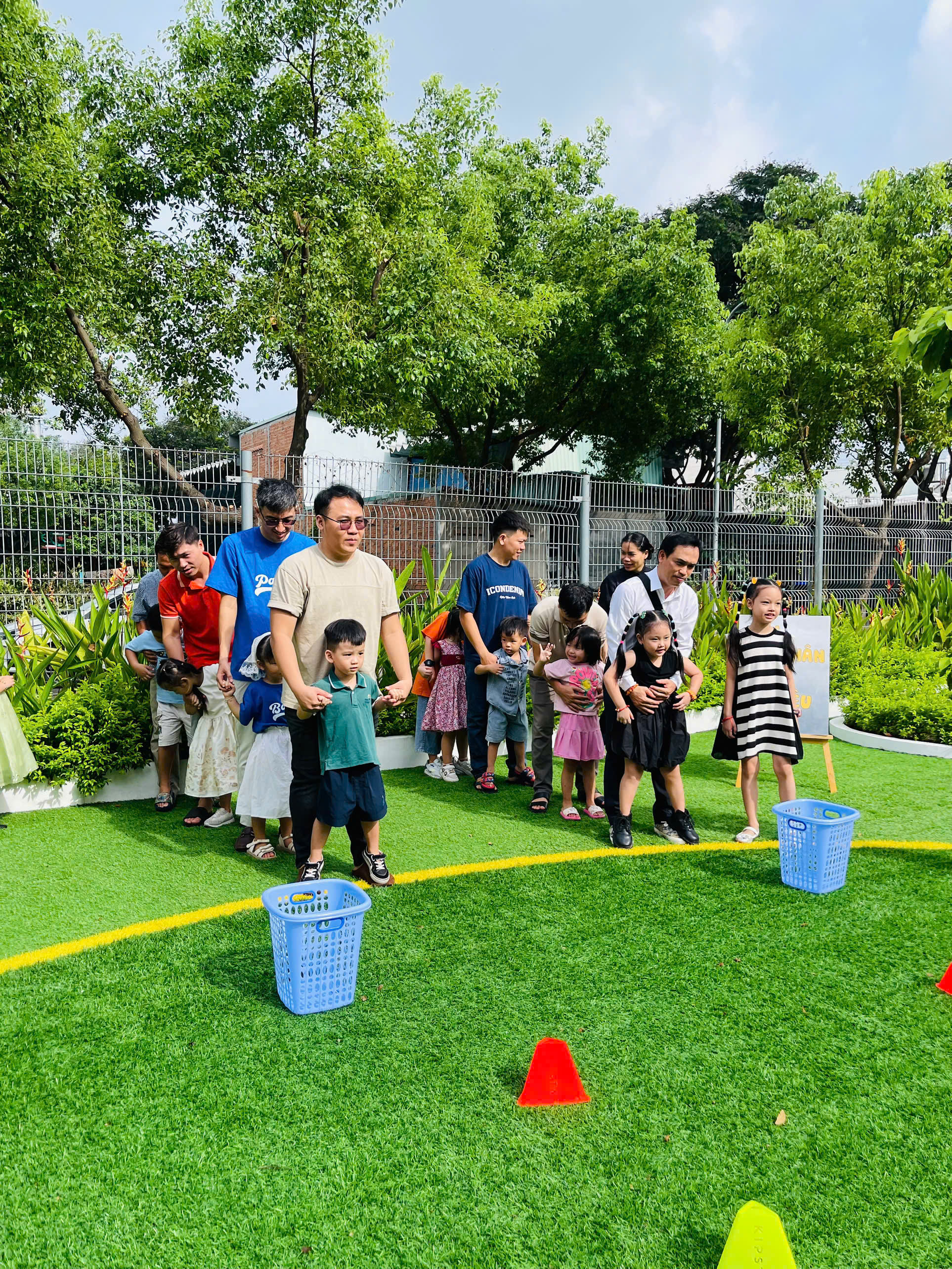 NGÀY CỦA CHA – NHỮNG KHOẢNH KHẮC ĐỒNG HÀNH KHÓ QUÊN 