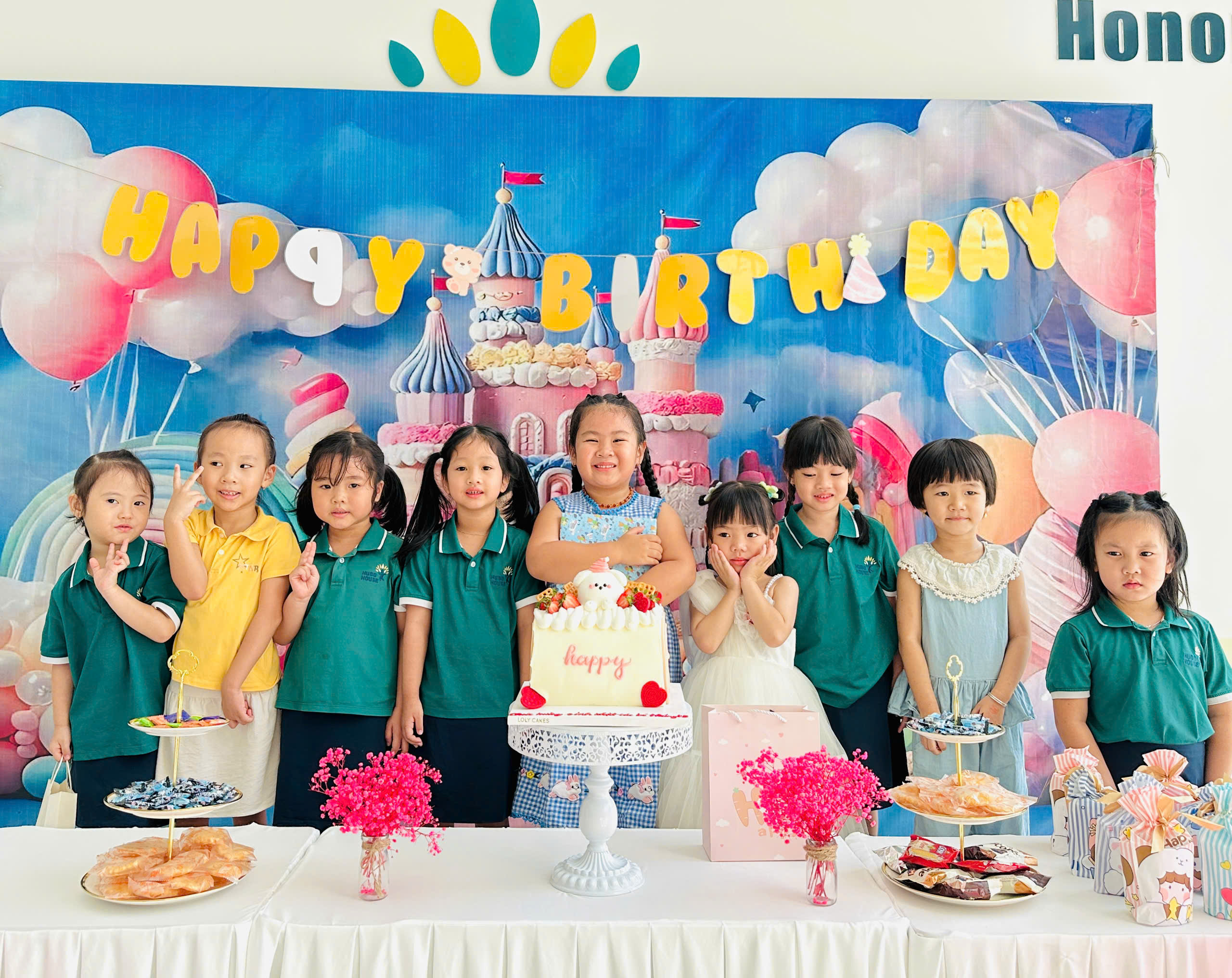 HAPPY BIRTHDAY THÁNG 5 – RẠNG RỠ NHƯ ÁNH NẮNG ĐẦU HÈ