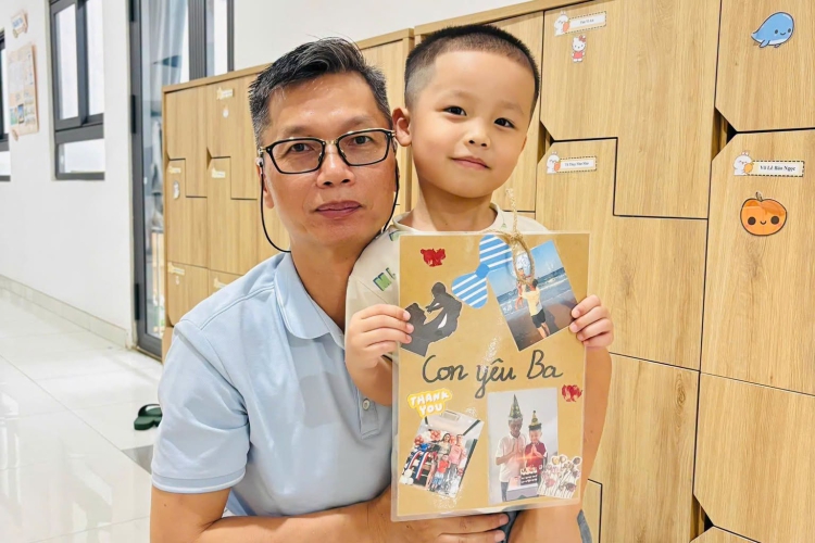 SẮC MÀU YÊU THƯƠNG DÀNH TẶNG CHA