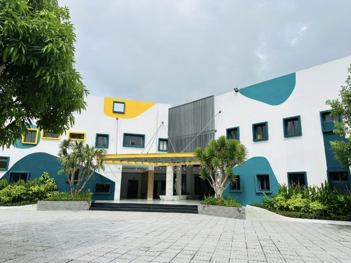 Hugo House Bến Lức