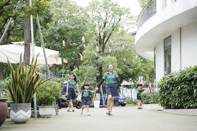 Sân trường