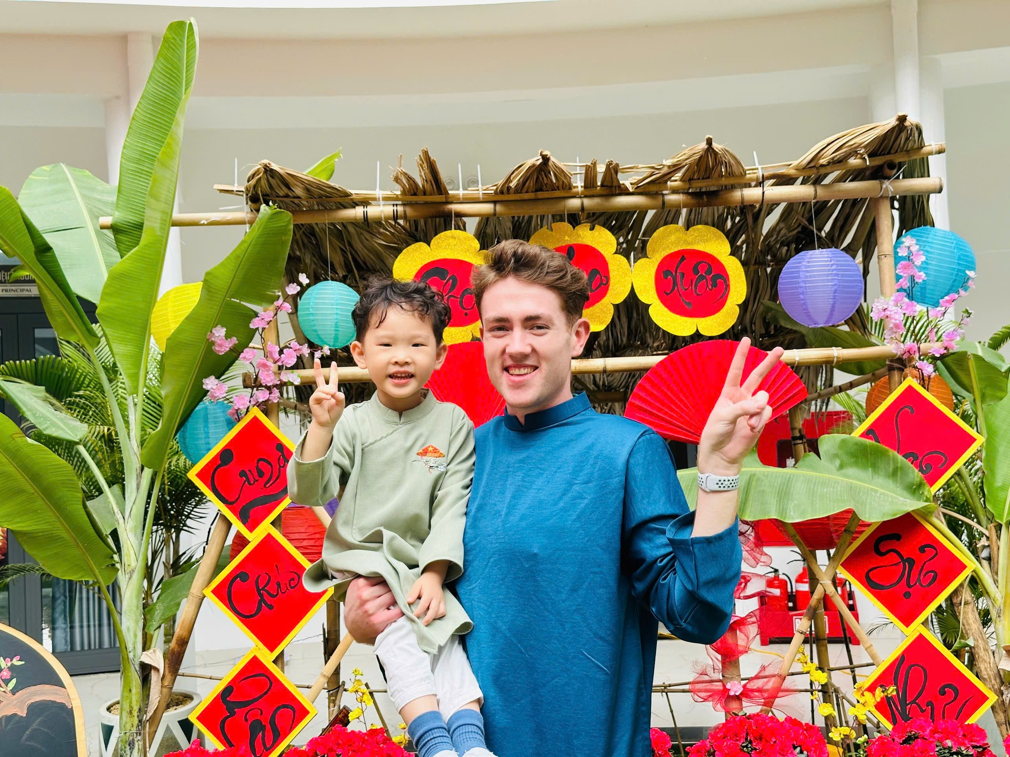 XUÂN ĐONG ĐẦY YÊU THƯƠNG TẠI HUGO HOUSE