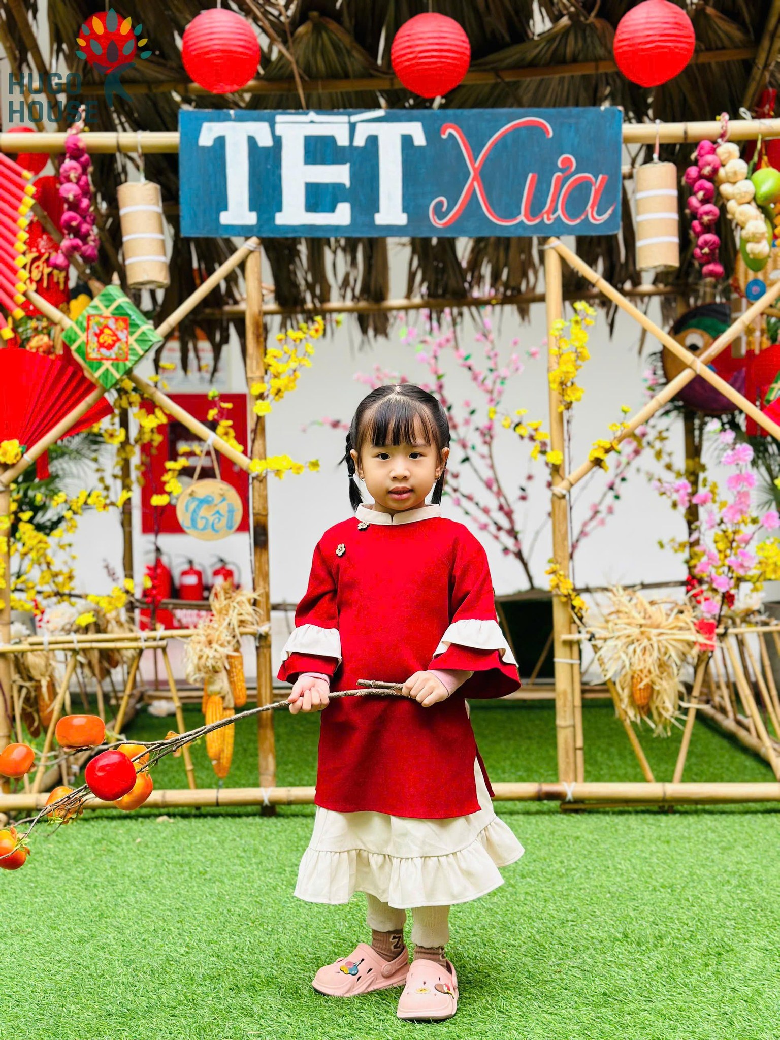 XUÂN RỰC RỠ TRONG NỤ CƯỜI CỦA BÉ