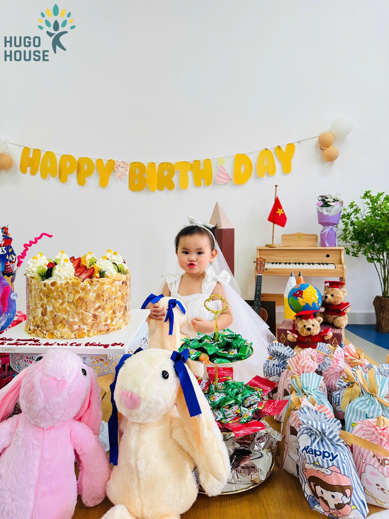 SINH NHẬT THÁNG 04 - NGỌT NGÀO VÀ RỰC RỠ