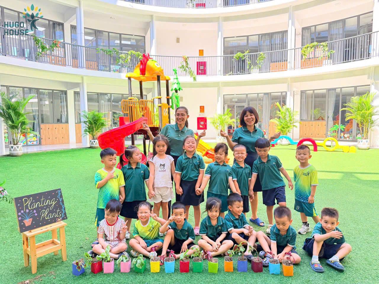  PLANTING PLANTS - BÉ GIEO MẦM XANH