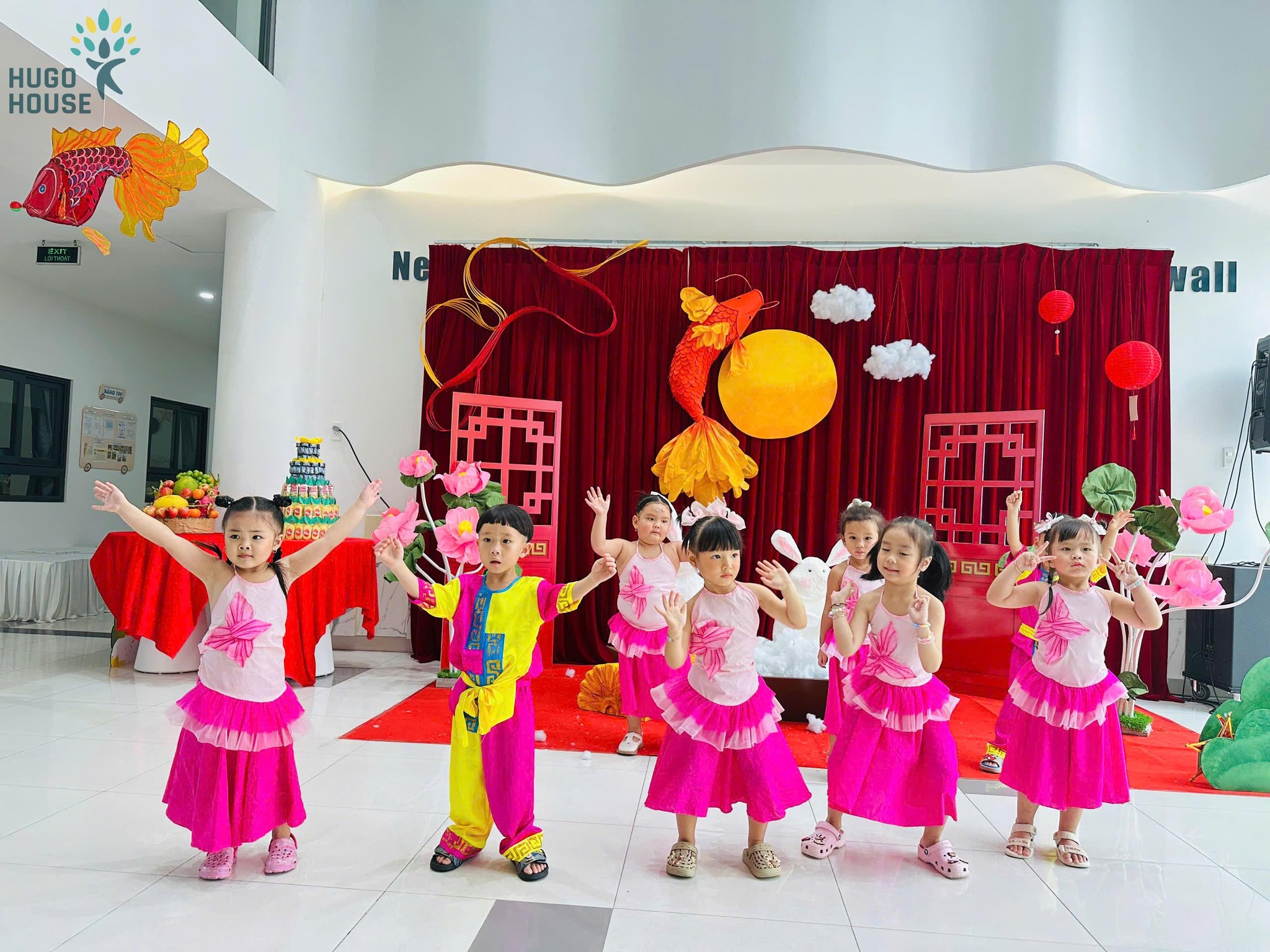 TRUNG THU SUM VẦY  -  TRỌN VẸN NIỀM VUI