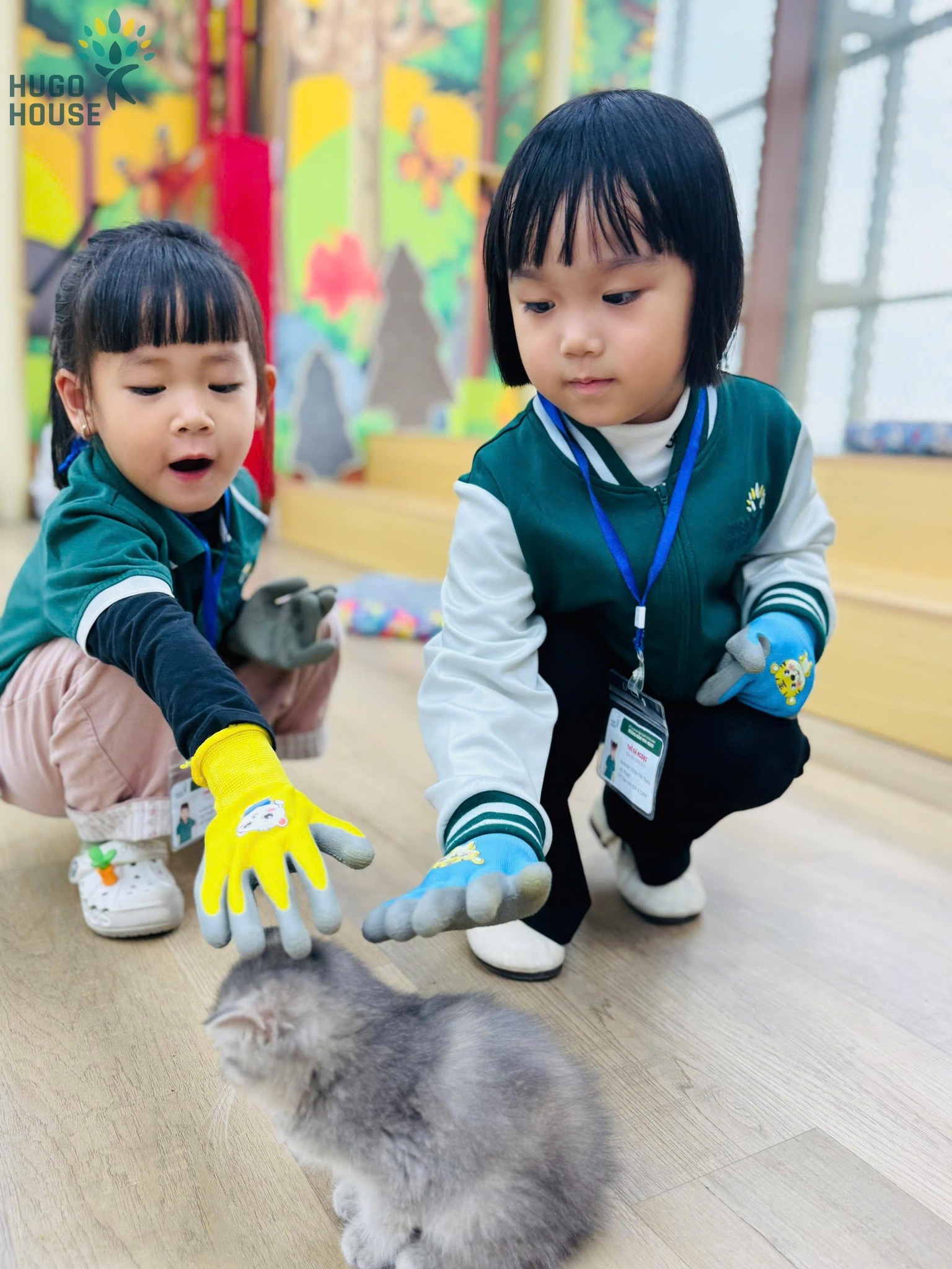 BÉ KHÁM PHÁ VÀ TÌM HIỂU VƯỜN THÚ MINI EZOO