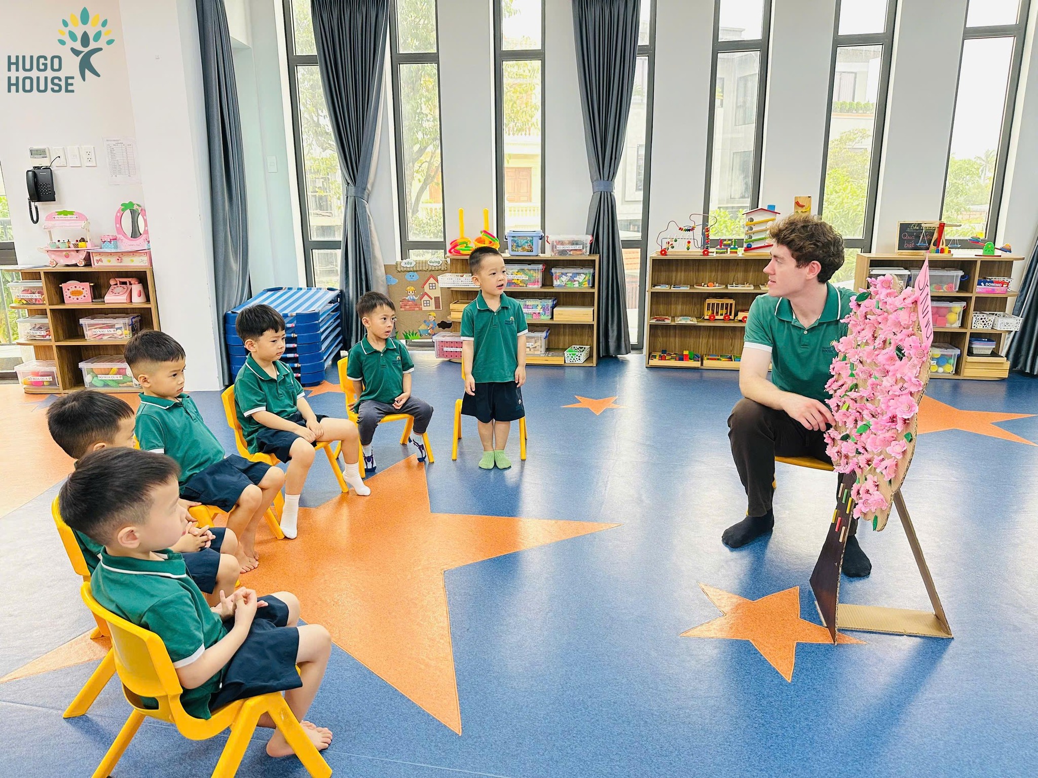 INTRODUCE SEASONS - BỐN MÙA GHÉ LỚP HỌC HUGO HOUSE