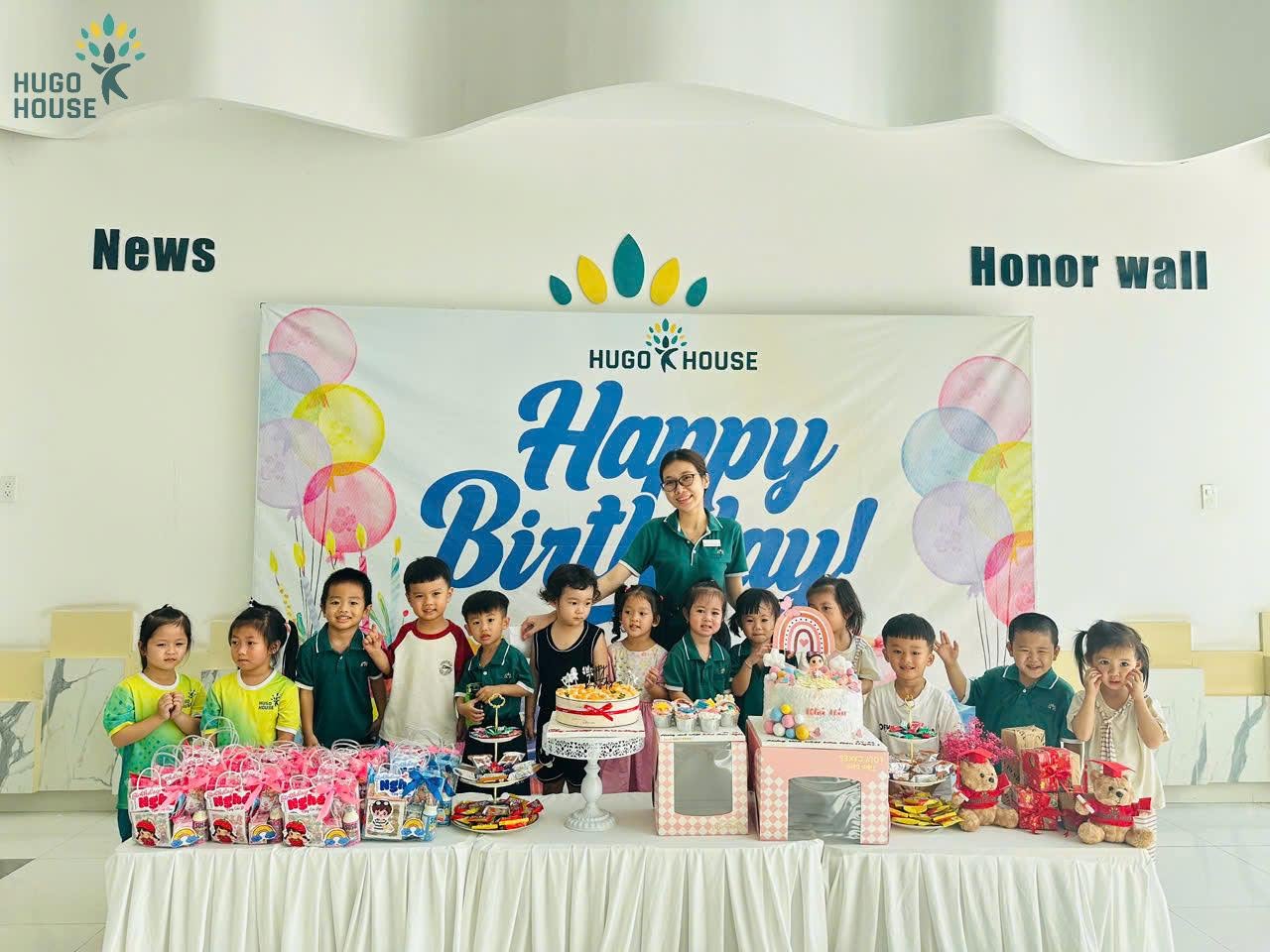HAPPY BIRTHDAY – NHỮNG NỤ CƯỜI RỰC RỠ CỦA MÙA HÈ