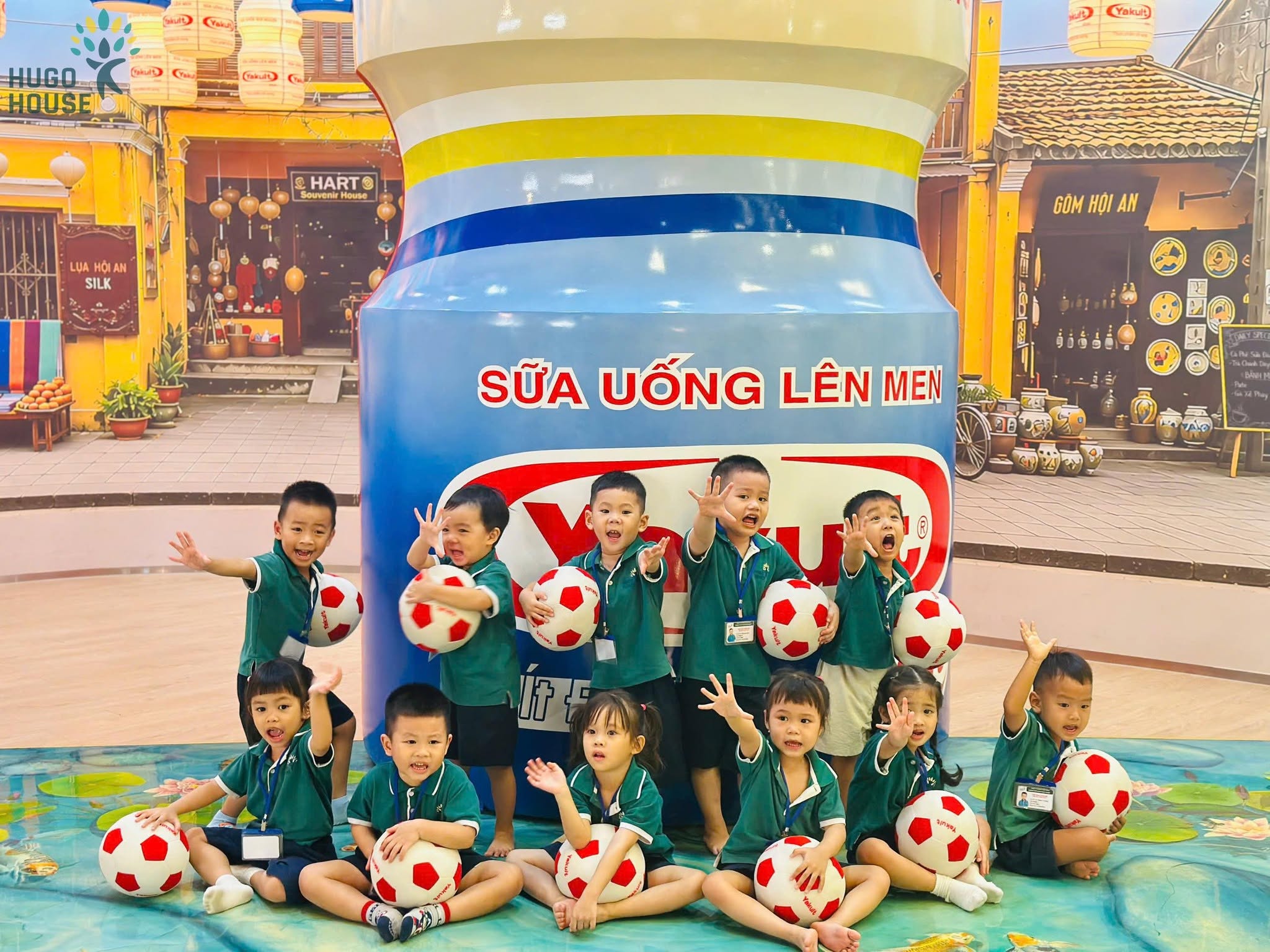 KHÁM PHÁ NHÀ MÁY YAKULT CÙNG CÁC BÉ HUGO HOUSE