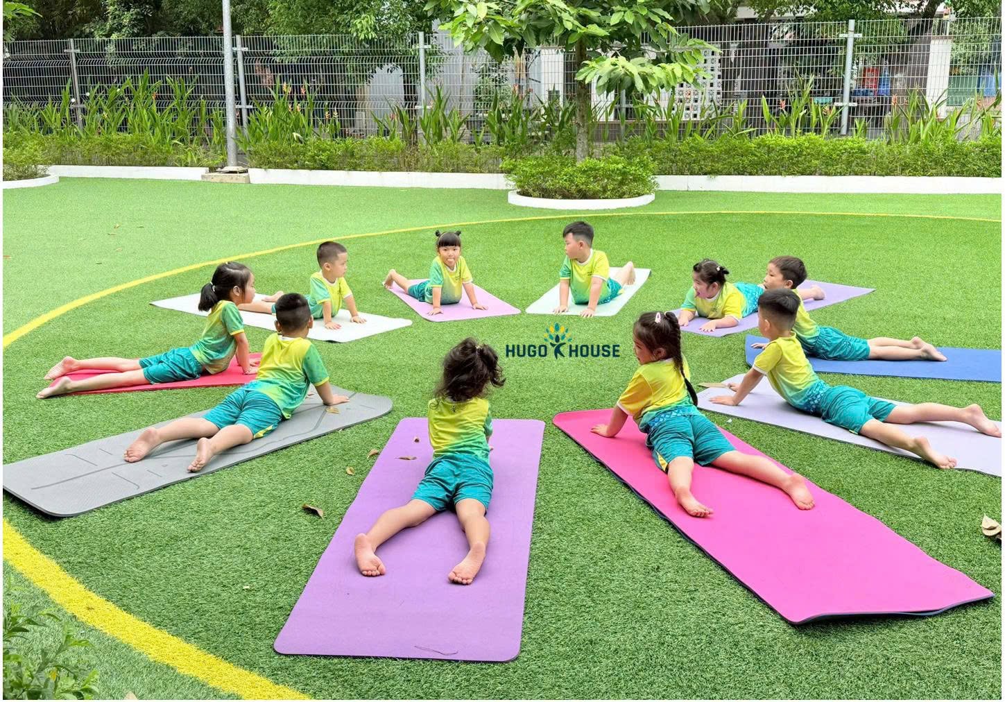 🌿 YOGA KIDS TẠI HUGO HOUSE – NUÔI DƯỠNG THÂN KHỎE, TÂM AN TỪ NHỮNG NĂM ĐẦU ĐỜ