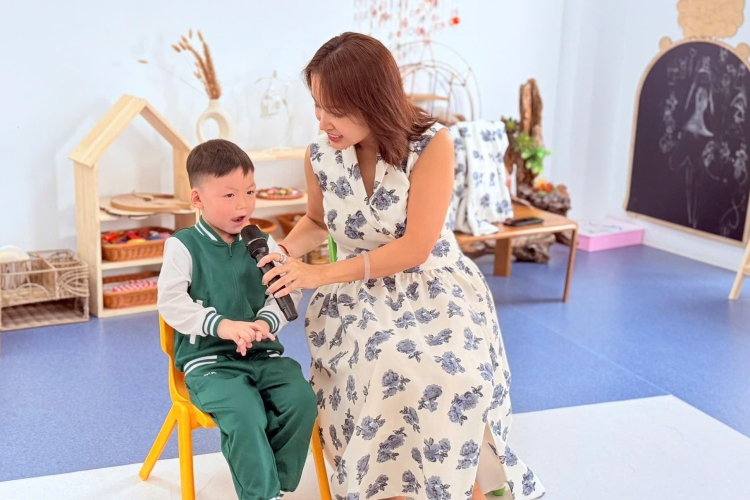 BÉ TỰ TIN TỎA SÁNG BẮT ĐẦU TỪ NHỮNG LỜI NÓI NGỌT NGÀO