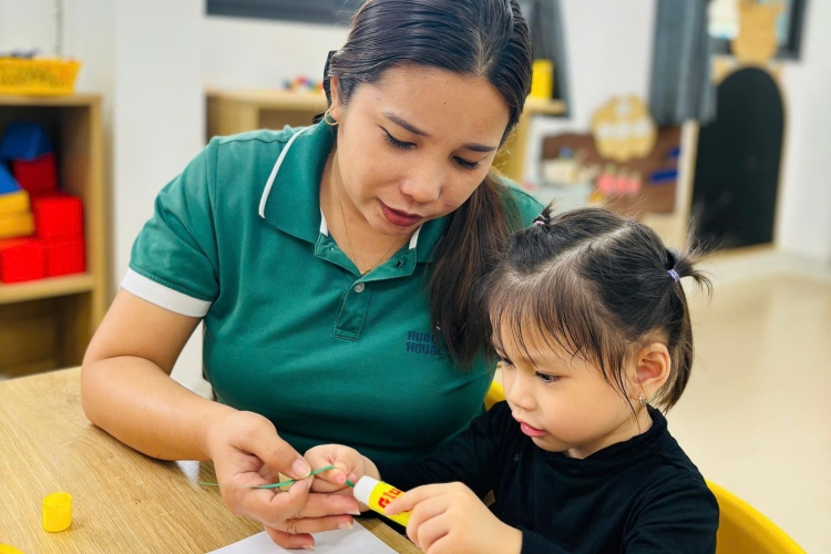 NHỮNG MÓN QUÀ ĐONG ĐẦY YÊU THƯƠNG