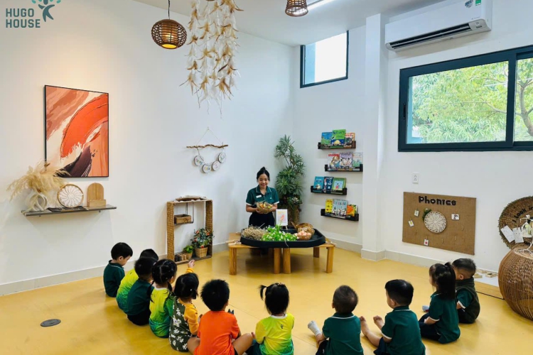 KHÁM PHÁ CHÚ CHIM NHỎ VÀ MÙA XUÂN