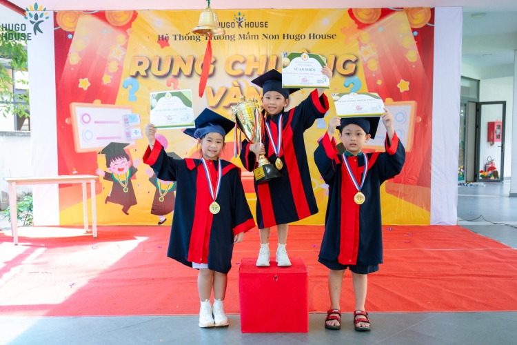 RUNG CHUÔNG VÀNG – SÂN CHƠI TRÍ TUỆ ĐẦY HÀO HỨNG 