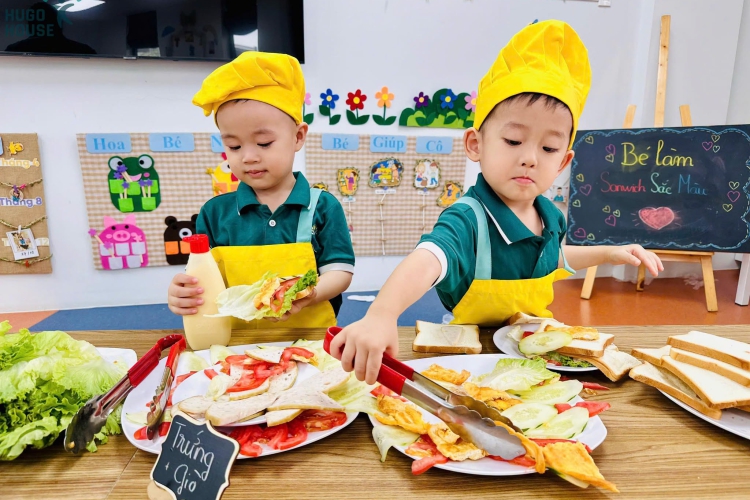 SANDWICH SẮC MÀU – TRẢI NGHIỆM ẨM THỰC SÁNG TẠO 